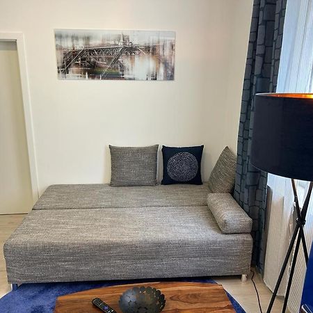 Stilvoll-Zentral-Bahnhof-Altstadt-Mediapaket Wuppertal Kültér fotó